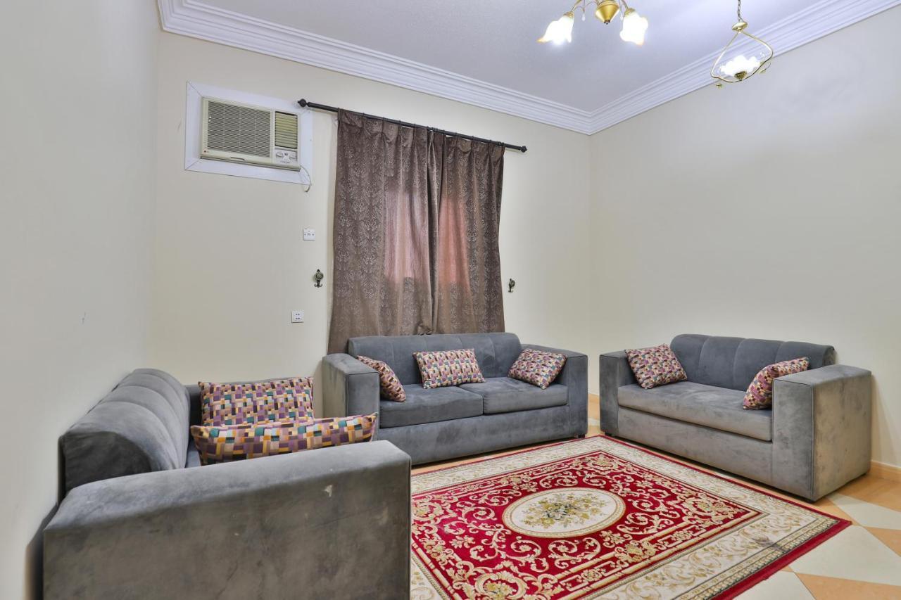 Oyo 369 Arwa Alqosor Hotel Abha Exterior photo